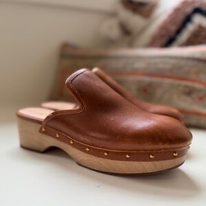 J. Crew Genuine Leather Nailhead Wood Look Platform Sole Clogs - Tan 6.5